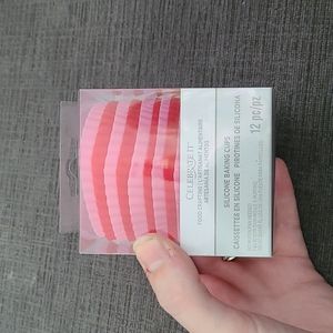 Heart Shaped Silicone Baking Cups | 12pk